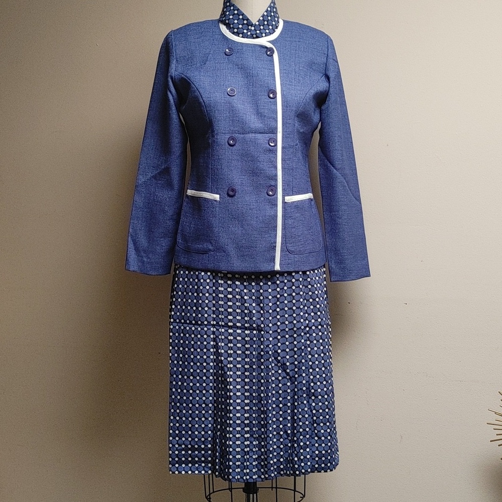 NWOT's Vintage Leslie Fay 3 Piece Suit Size 6P - Picture 4 of 16